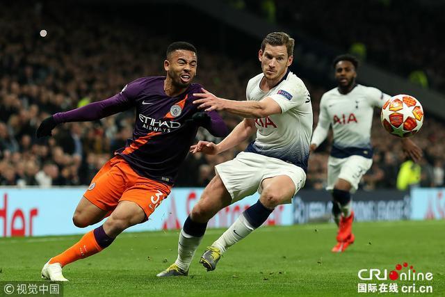 建队基石！武磊、颜骏凌等7人随海港四夺中超冠军（海港四夺中超冠军，武磊、颜骏凌等7将堪称建队基石）