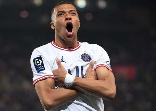 NBA常规赛MVP候选名单揭晓（NBA常规赛MVP候选正式公布）