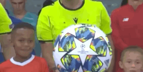 久保：我打游戏很烂没买PS5；皇社的厨师不去豪华餐厅屈才了（久保自嘲游戏太菜未购PS5；称皇社大厨不去豪华餐厅太可惜）