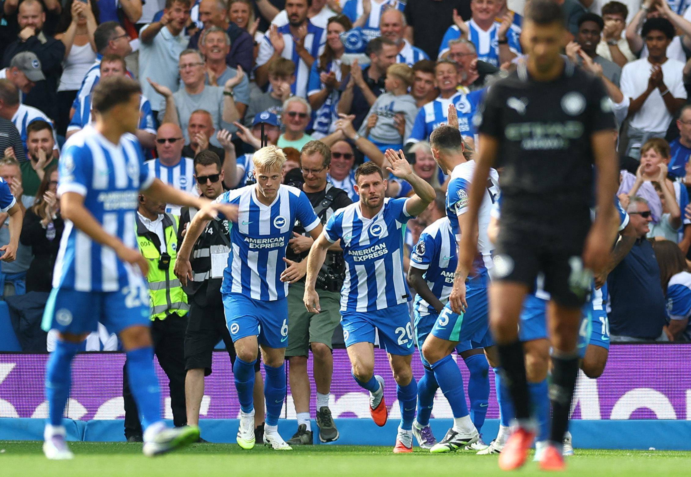 共和报：米兰正加速推进签回蒂亚戈-席尔瓦的交易（共和报：米兰加速运作蒂亚戈-席尔瓦回归事宜）