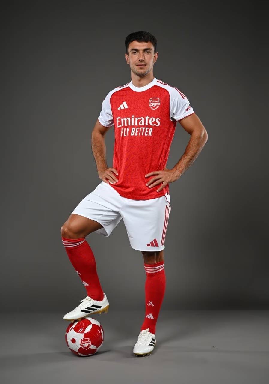 官方：尤文图斯任命达米安-科莫利为首席执行官（尤文图斯官宣：达米安-科莫利出任首席执行官）