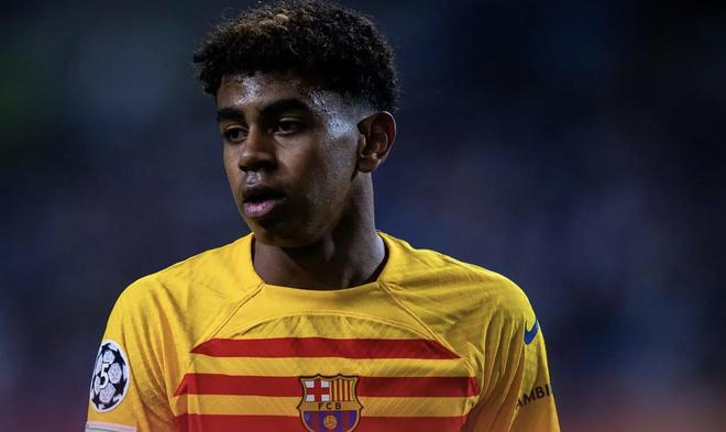 海登海姆2-1逆转弗赖堡，席默尔、迈因卡破门（海登海姆2比1上演逆转击败弗赖堡，席默尔与迈因卡建功）