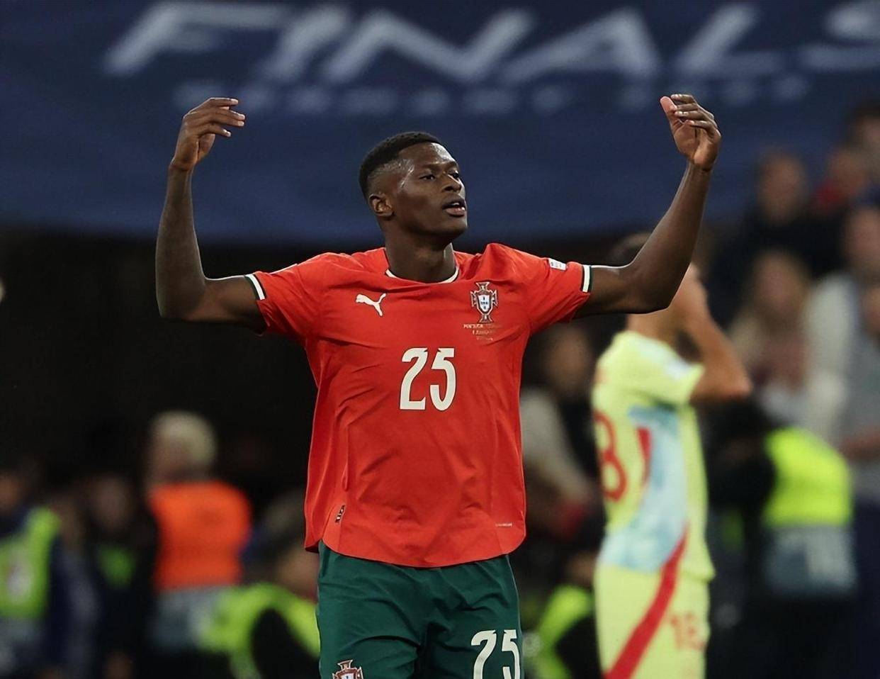 马德兴：U17国足23人名单敲定，邝兆镭10号，梁仕宇落选（马德兴：U17国足23人名单出炉，邝兆镭获10号，梁仕宇无缘）