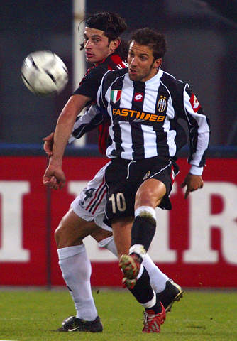 拜仁将创下德甲44轮连续领跑纪录，打破自己1973年创造的纪录