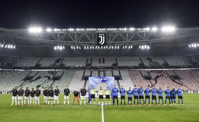 半场战报：汉堡1-0斯图加特，格拉策尔破门（半场：汉堡暂1-0领先斯图加特，格拉策尔建功）