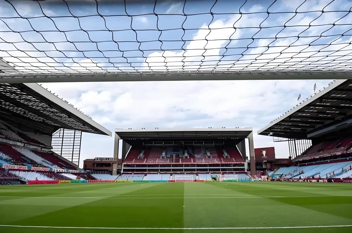 半场：罗马1-0克雷莫内塞，苏莱破门，佩莱格里尼进球无效