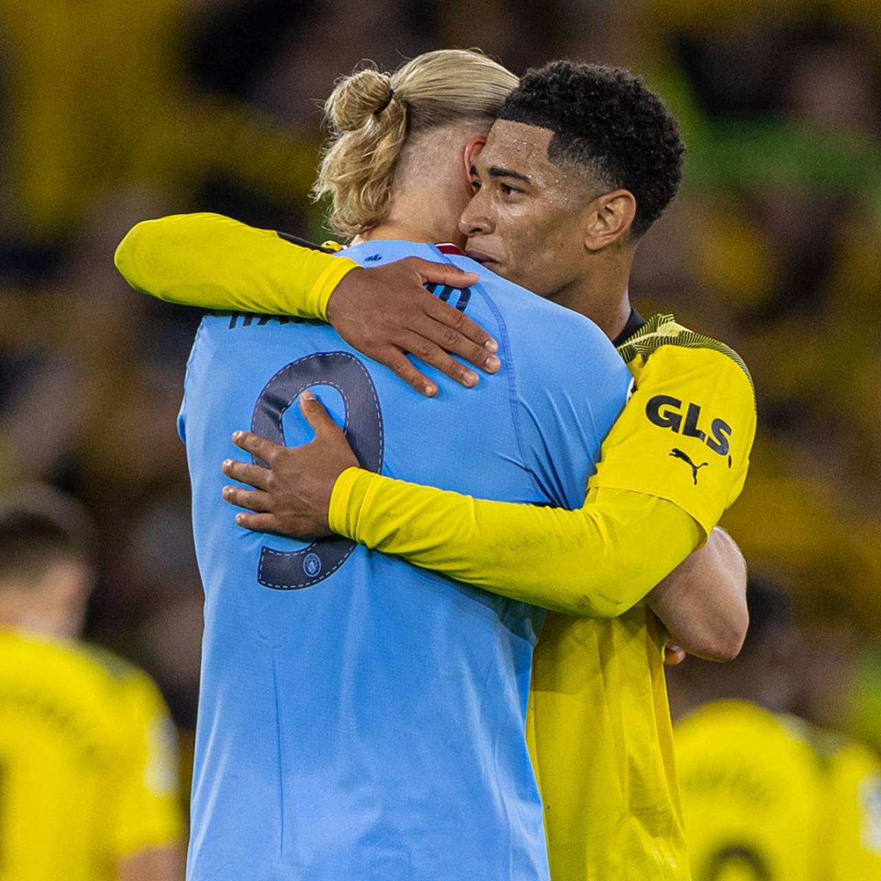 混团世界杯：王楚钦单打告负孙颖莎建功 中国8-4德国七连胜（混团世界杯：中国队8比4击败德国豪取七连胜，王楚钦单打失利孙颖莎建功）