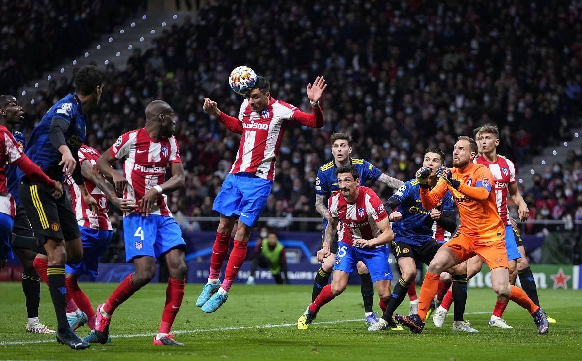 埃贝尔：穆西亚拉复出要等到1月；和格纳布里续约谈判很顺利（埃贝尔：穆西亚拉预计一月回归；格纳布里续约进展顺利）